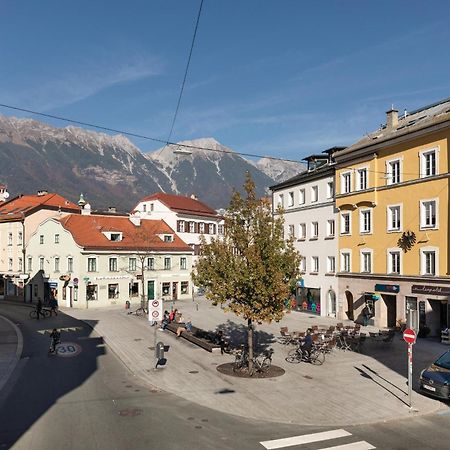Riesiges Zentrales Apartment Mit Parkplatz Innsbruck Bagian luar foto