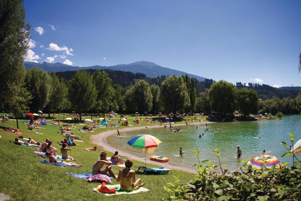 Riesiges Zentrales Apartment Mit Parkplatz Innsbruck Bagian luar foto